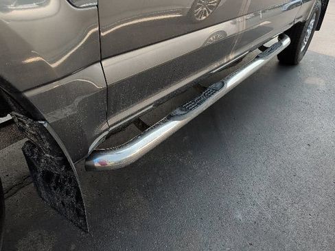 Used 2017 Ford F250 XLT AWD/4WD image 6