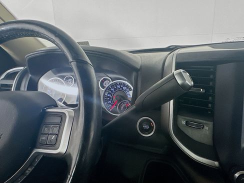 Used 2019 RAM 2500 Big Horn RWD image 23