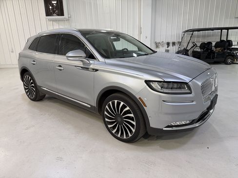 Used 2022 Lincoln Nautilus Black Label w/ Class II Trailer Tow Package image 7