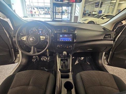 Used 2019 Nissan Sentra S FWD image 11