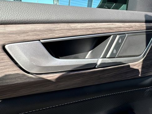 New 2026 Volkswagen Atlas SEL image 19