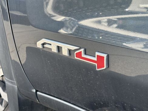 Used 2020 GMC Sierra 1500 AT4 w/ Off-Road Performance Package AWD/4WD image 10