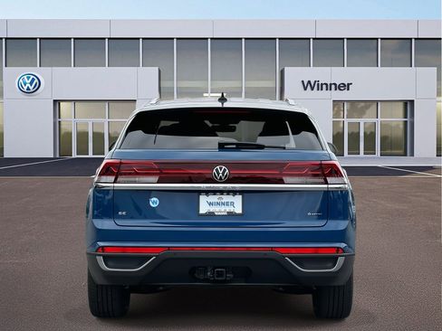 New 2026 Volkswagen Atlas Cross Sport SE image 4