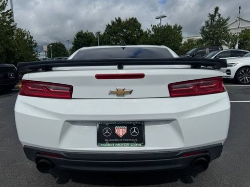Used 2017 Chevrolet Camaro LT RWD image 21
