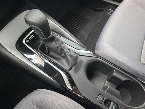 Certified 2025 Toyota Corolla SE image 44