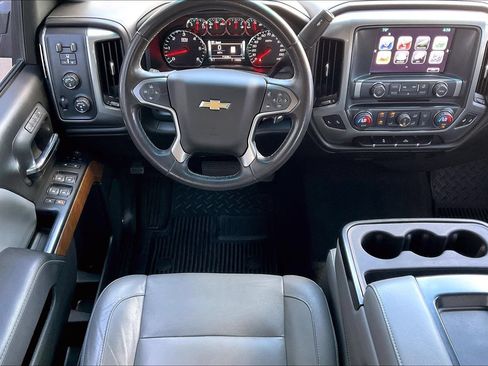 Used 2017 Chevrolet Silverado 1500 LTZ AWD/4WD image 8