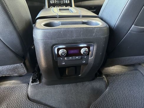 Certified 2022 GMC Yukon XL Denali image 21