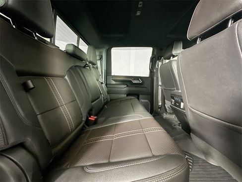 Used 2024 Chevrolet Silverado 2500 High Country image 28