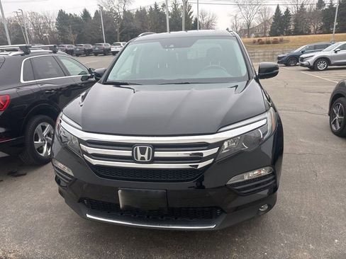 Used 2018 Honda Pilot Elite image 5