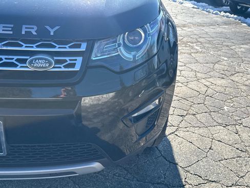 Used 2017 Land Rover Discovery Sport HSE image 9