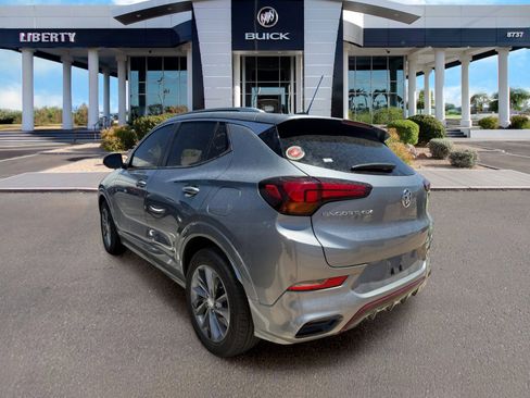 Used 2023 Buick Encore GX Select w/ Sport Touring Package FWD image 3