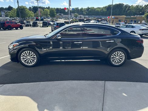 Used 2015 INFINITI Q70 L 5.6 w/ V8 Deluxe Technology Package RWD image 5