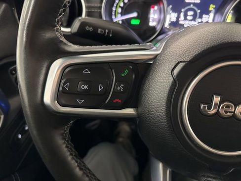 Used 2023 Jeep Wrangler Unlimited Sahara w/ Cold Weather Group image 37