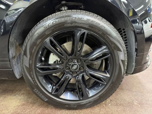 Used 2022 Land Rover Range Rover Velar R-Dynamic S AWD/4WD image 25