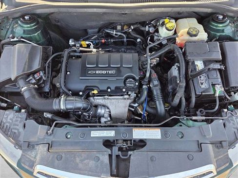 Used 2014 Chevrolet Cruze Eco image 21