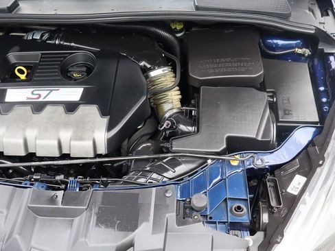 Used 2016 Ford Focus ST FWD image 41