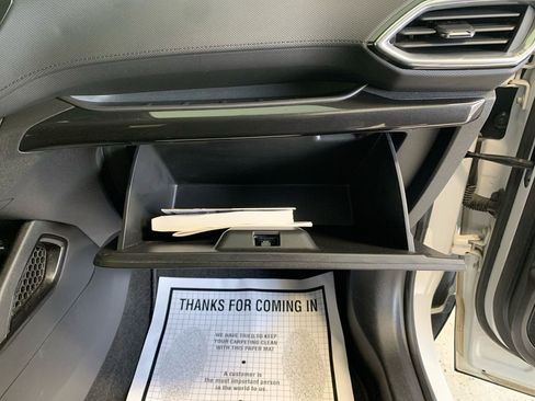 Used 2022 Chevrolet TrailBlazer LT w/ Convenience Package FWD image 29