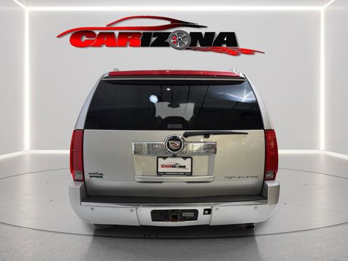 Used 2011 Cadillac Escalade ESV Luxury AWD/4WD image 9