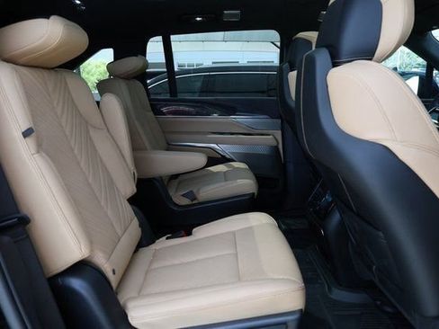 New 2025 Cadillac Escalade IQ Luxury 2 image 29