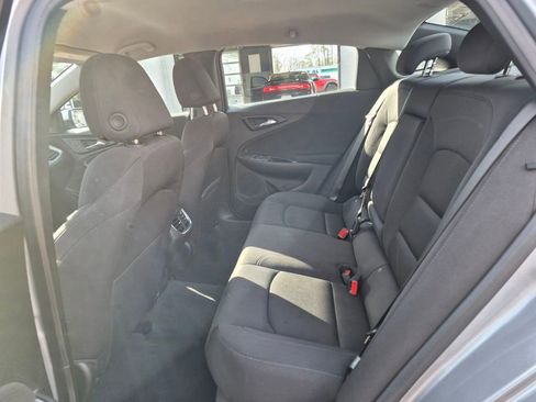 Used 2024 Chevrolet Malibu LT image 14