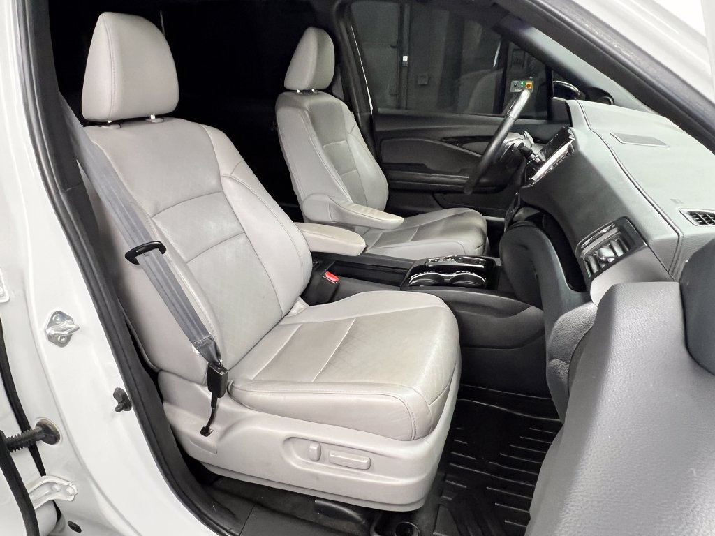 Used 2021 Honda Passport Elite image 8
