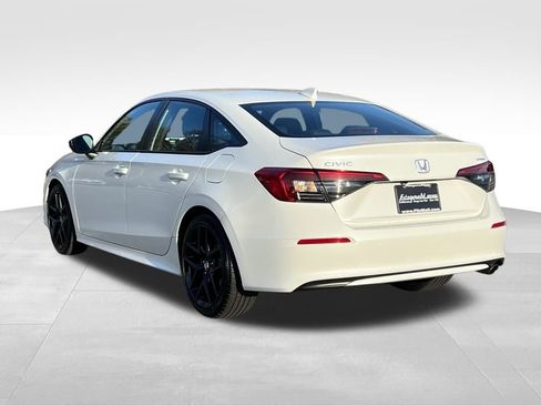 Used 2023 Honda Civic Sport image 8