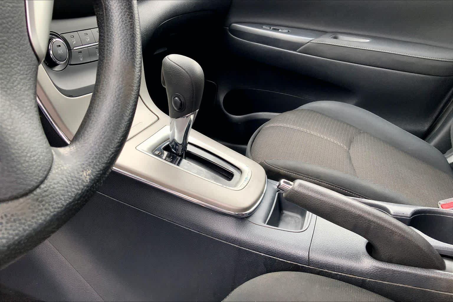 Used 2015 Nissan Sentra S FWD image 14