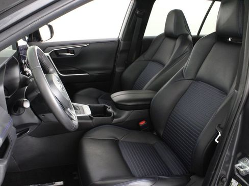 Used 2024 Toyota RAV4 XSE AWD/4WD image 20