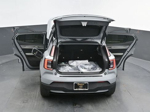 New 2026 Volvo EX30 Cross Country Ultra w/ Protection Package Premier AWD/4WD image 40
