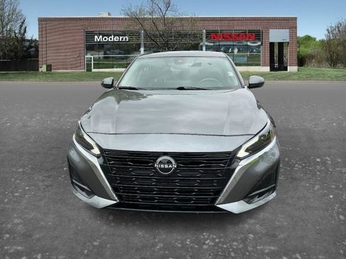 Certified 2023 Nissan Altima 2.5 SL FWD image 6