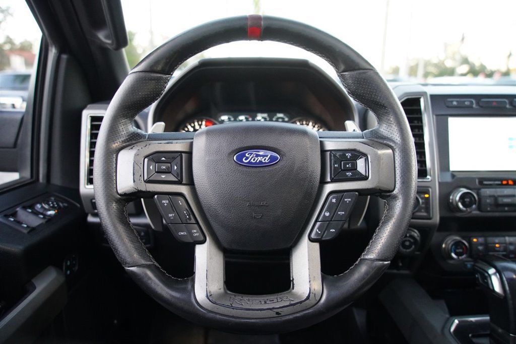 Used 2019 Ford F150 Raptor w/ Equipment Group 802A Luxury AWD/4WD image 20