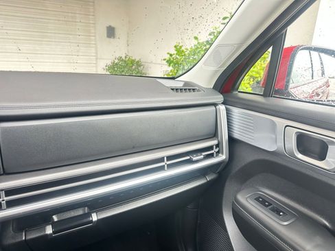 Used 2025 Hyundai Santa Fe SEL image 36