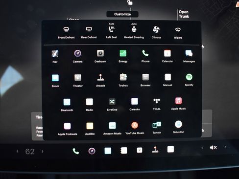 Used 2022 Tesla Model 3 Standard Range image 38