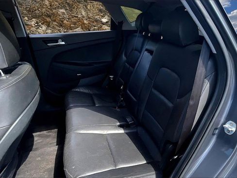 Used 2019 Hyundai Tucson Limited image 25