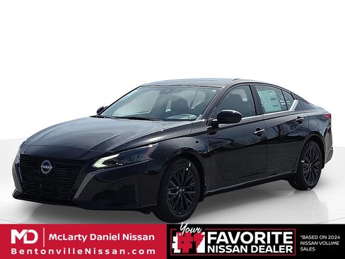 New 2026 Nissan Altima 2.5 SV FWD image 2