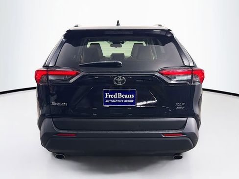 Used 2020 Toyota RAV4 XLE w/ Convenience Package AWD/4WD image 7
