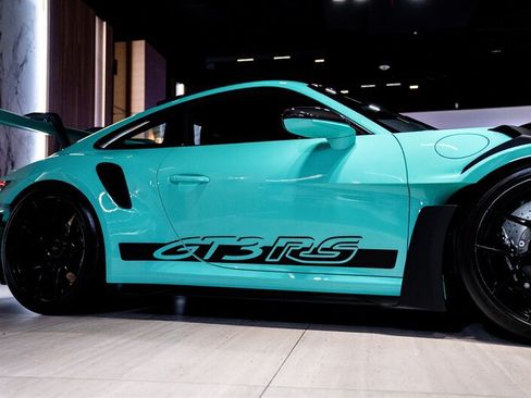 Used 2024 Porsche 911 GT3 RS w/ Weissach Package RWD image 10