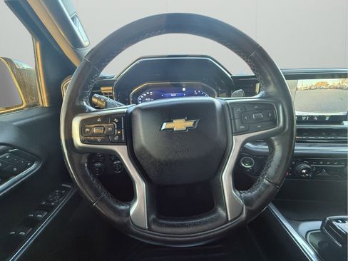 Certified 2022 Chevrolet Silverado 1500 LTZ w/ Z71 Off-Road Package image 15