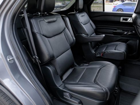 Used 2021 Ford Explorer ST w/ Equipment Group 401A image 40