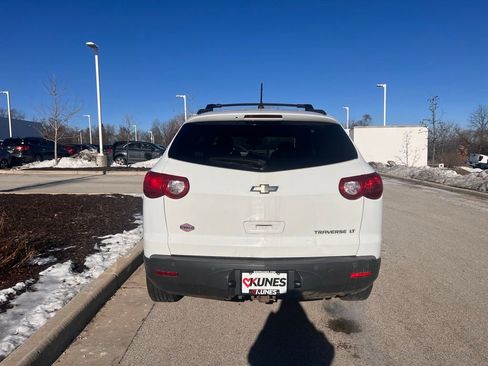 Used 2010 Chevrolet Traverse LT w/ Personal Connectivity Package image 5