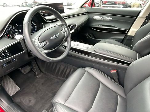 Used 2025 Genesis GV70 2.5T image 14