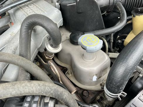 Used 1996 Ford F150 2WD Regular Cab image 50