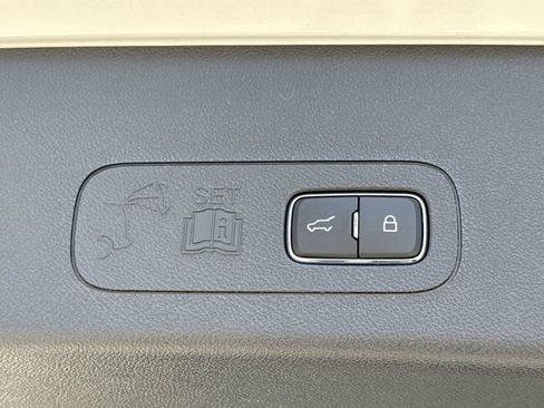 New 2026 Lincoln Aviator 2WD image 18