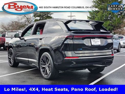 Used 2024 Jeep Wagoneer Launch Edition image 9