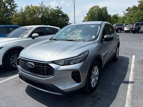 Used 2024 Ford Escape Active FWD image 4