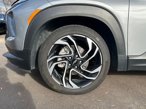 Used 2024 Chevrolet TrailBlazer RS image 9