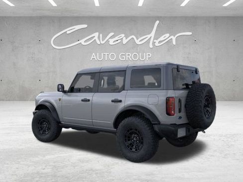 New 2026 Ford Bronco Badlands w/ Sasquatch Package image 4