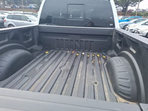 Used 2023 Ford F250 Lariat w/ Lariat Ultimate Package image 6