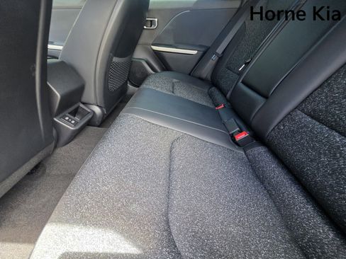 New 2025 Kia K4 GT-Line w/ GT-Line Sunroof Package image 25