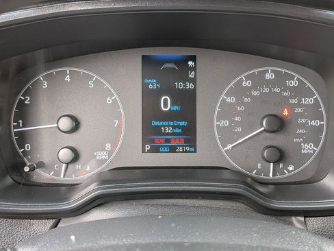 Used 2024 Toyota Corolla LE image 20